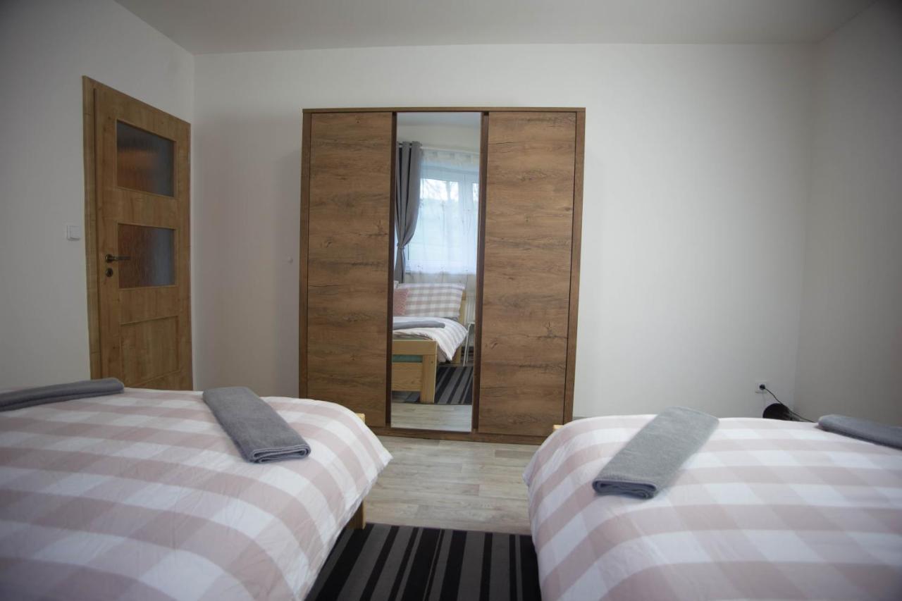 Apartmany Ve Mlejne Cachrov Exterior photo